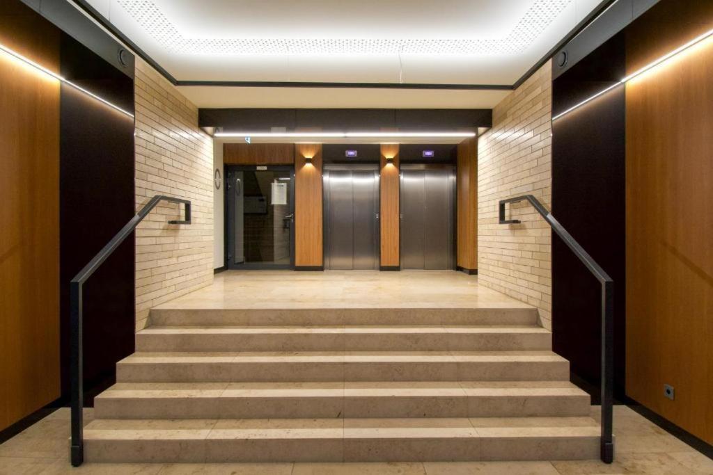 ורשה Oxygen Wronia - Browary Warszawskie - P&O Serviced Apartments מראה חיצוני תמונה